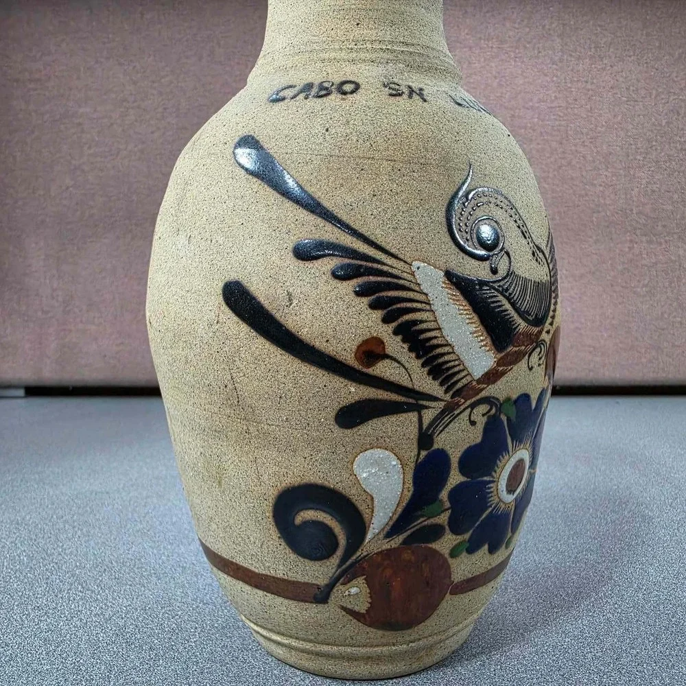 Cabo San Lucas Pottery Vase Medium Tan Excellent Hand Painted Bird Mexico